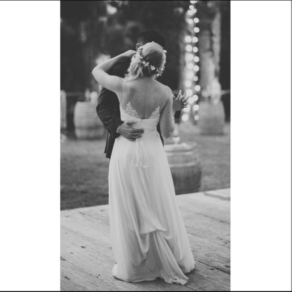 Sarah Seven Wedding Dress- The Violet Hour - Picture 7 of 7